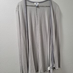Light weight cardigan